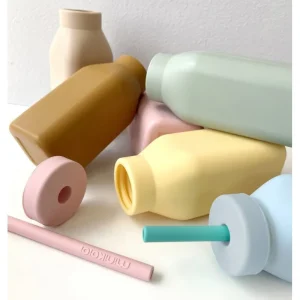 LET83700 Bouteille d’apprentissage en silicone avec paille - BB&Co