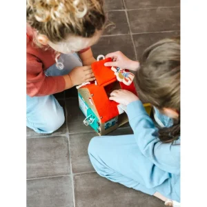 LET83700 Maison d'apprentissage avec serrures